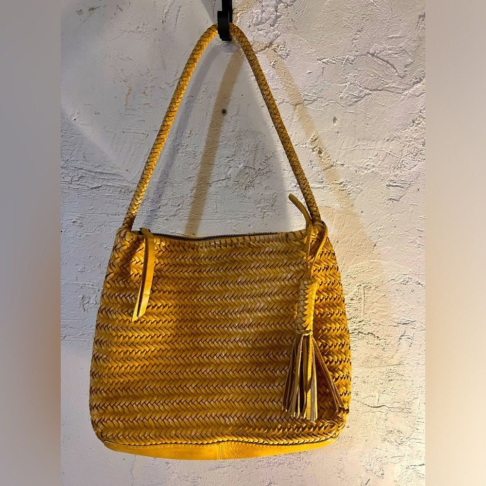 Woven Hobo Shoulder Bag - Yellow